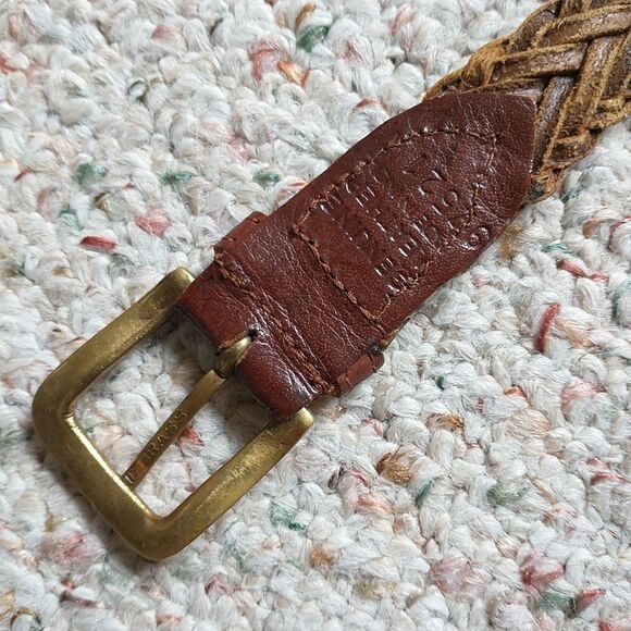 Classic Braided Leather Belt with Gold Buckle - Picture 3 of 10